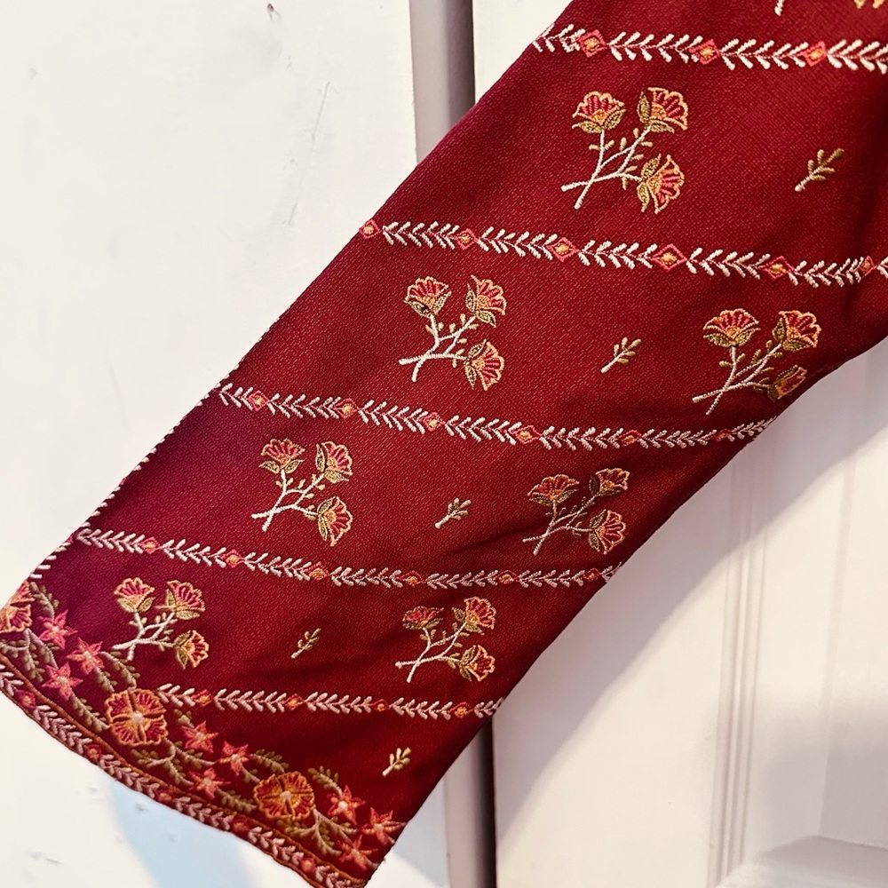 Ritu Kumar | Top | Ritu Kumar Embroidered Kurta - Picture 6 of 11